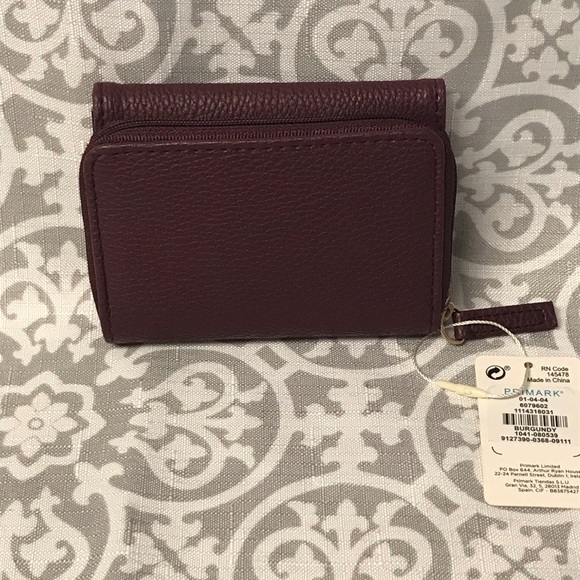 💟NWT PRIMARK WALLET💟 - Picture 2 of 7